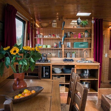 Houseboat Vinkeveen 호텔 외부 사진