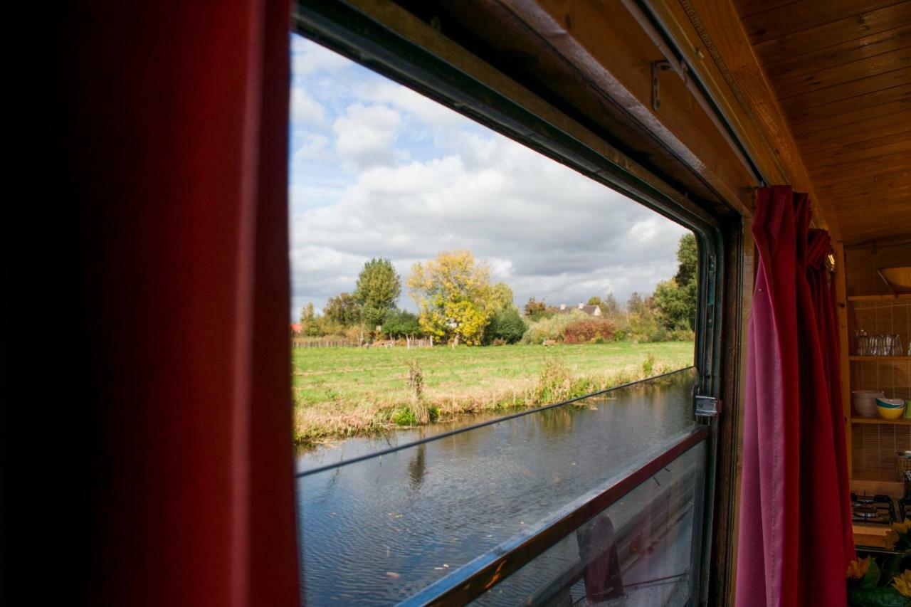 Houseboat Vinkeveen 호텔 외부 사진