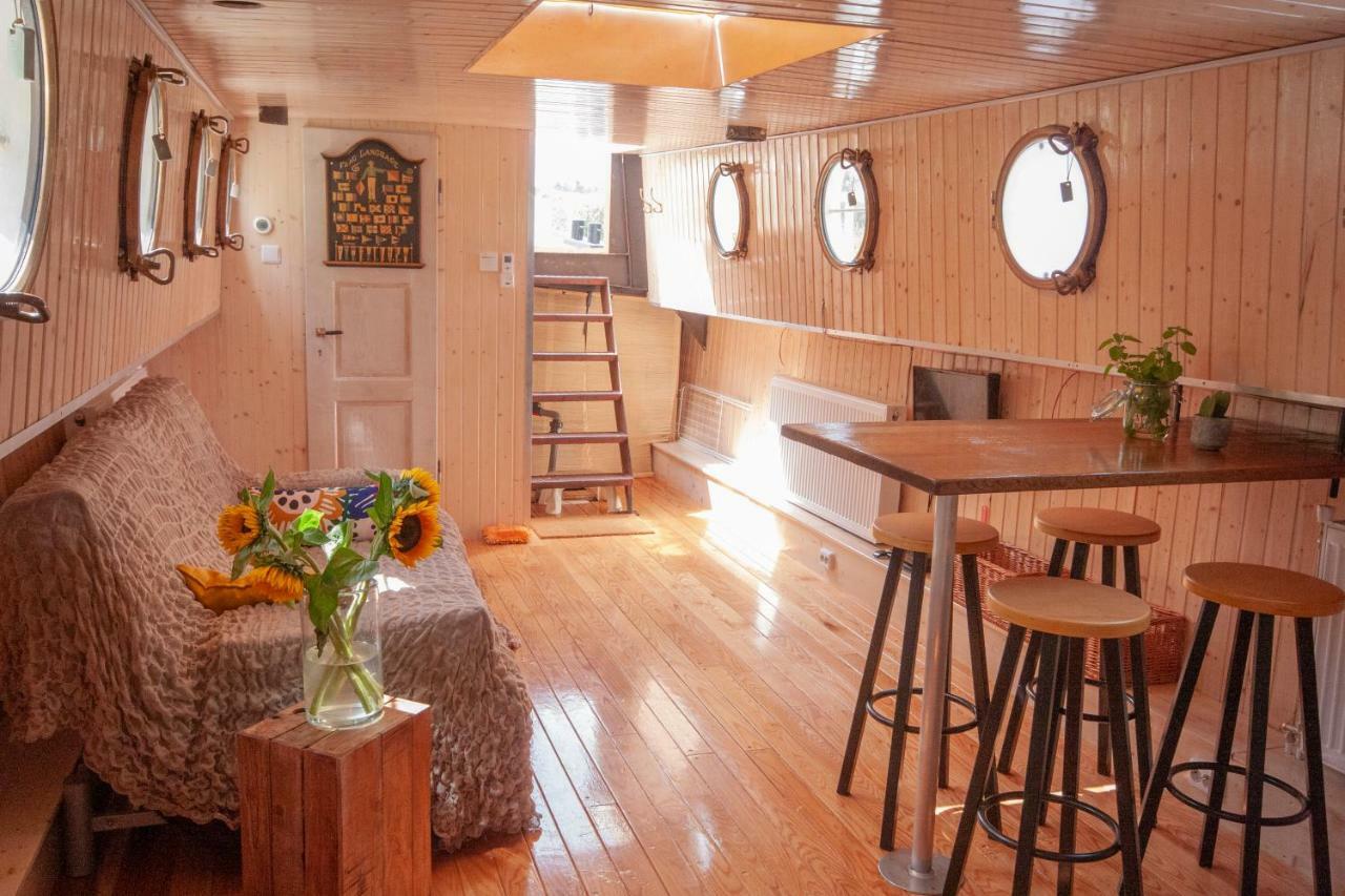 Houseboat Vinkeveen 호텔 외부 사진