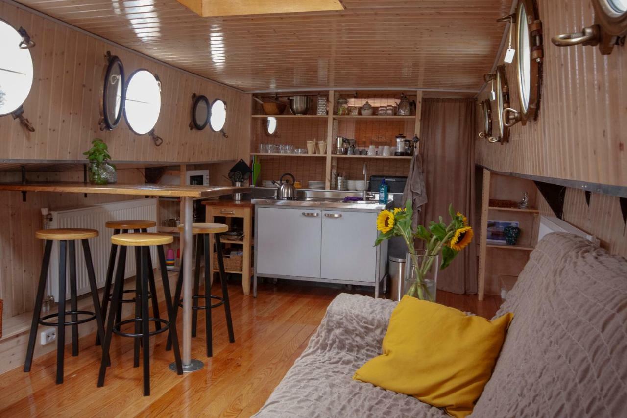 Houseboat Vinkeveen 호텔 외부 사진