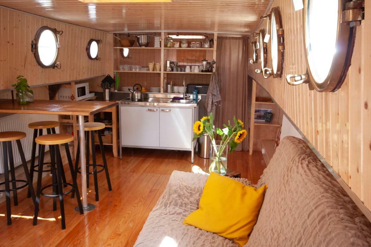 Houseboat Vinkeveen 호텔 외부 사진