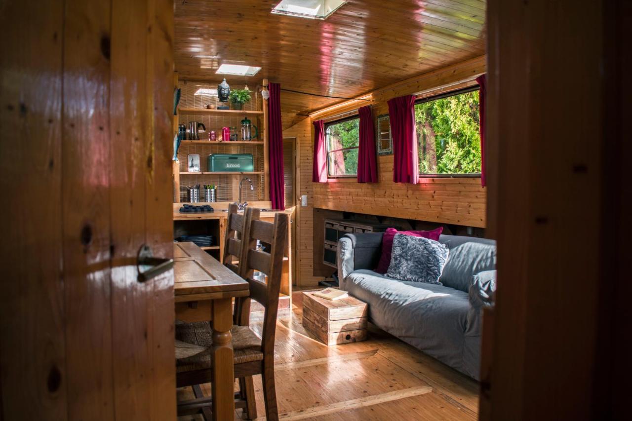 Houseboat Vinkeveen 호텔 외부 사진